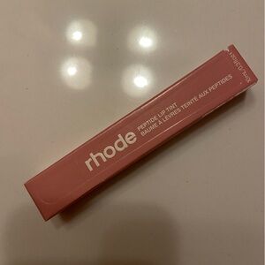 Rhode peptide lip treatment: Ribbon (sealed, unopened)
